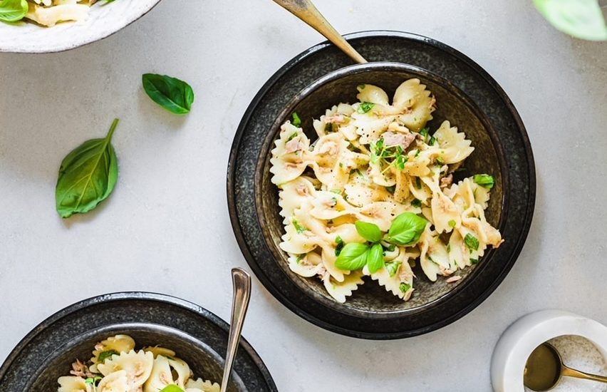 ricetta Farfalle con tonno e prezzemolo